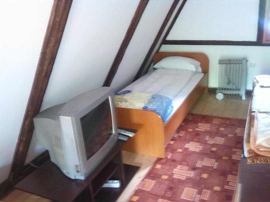 Apartman Dedina Kuca 1937 *