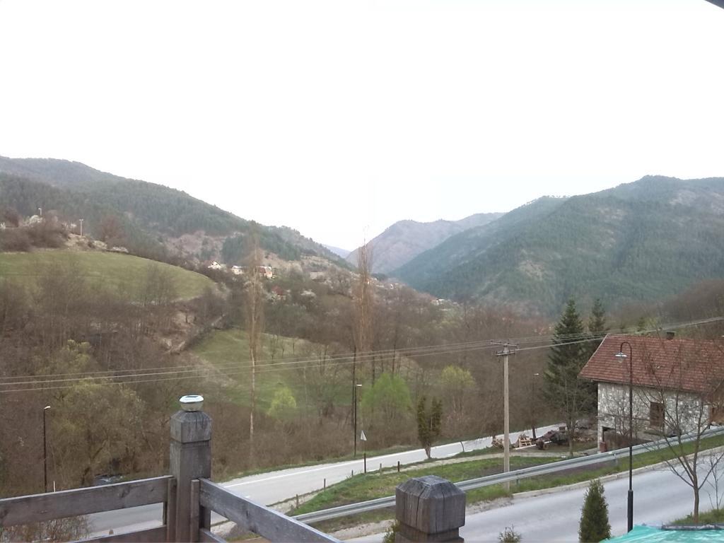 Apartman Dedina Kuca 1937 *